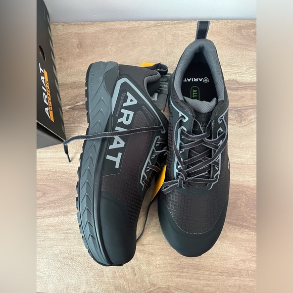 SOLD 💕 Ariat Men's Outpace Black Composite Toe Sneakers 10040283 - Picture 9 of 16